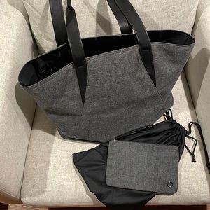 Lululemon all day or gym tote